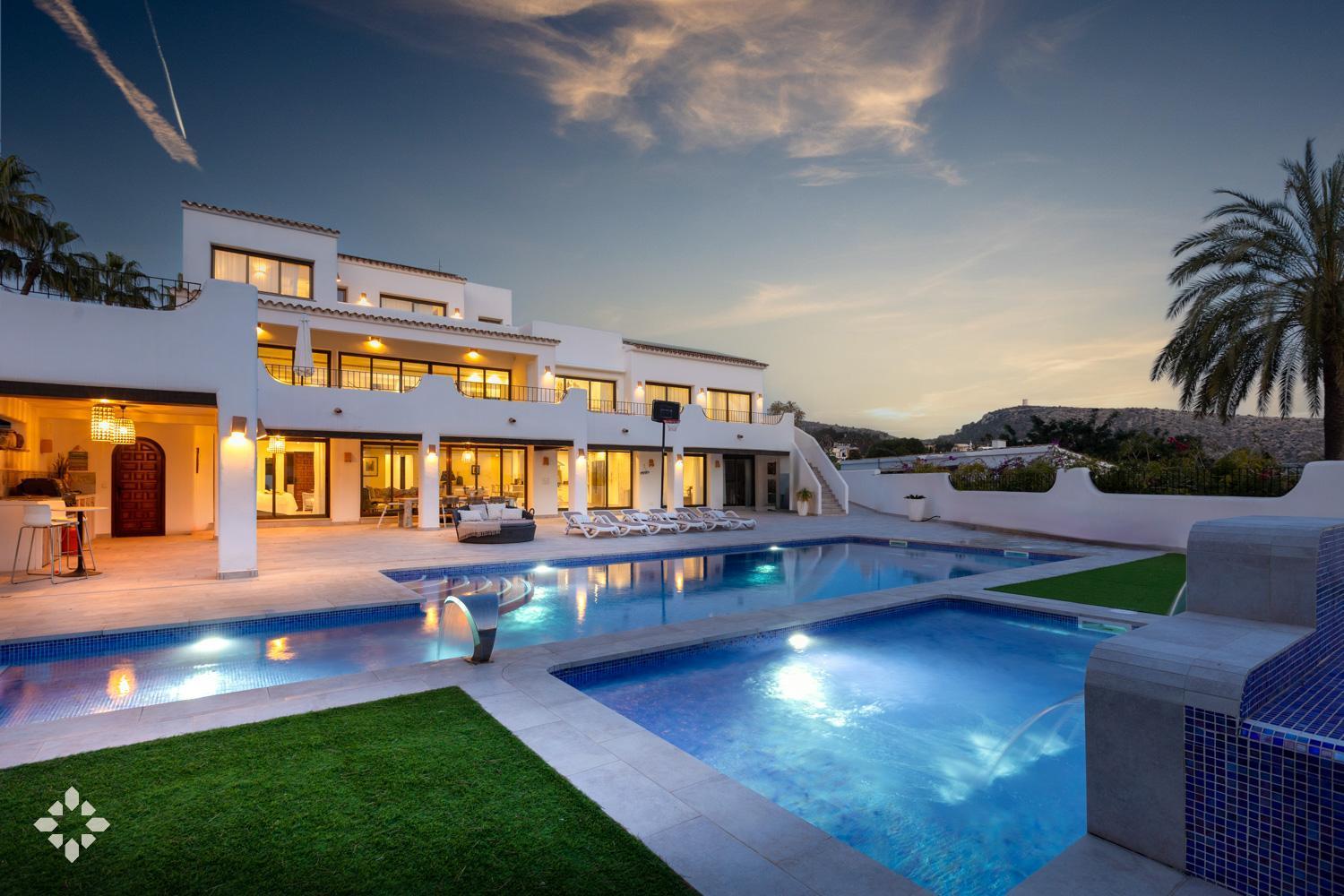 Villa Mar Coral By Abahana Luxe โมไรรา ภายนอก รูปภาพ